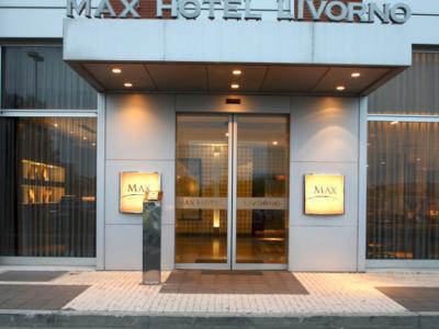 Max Hotel